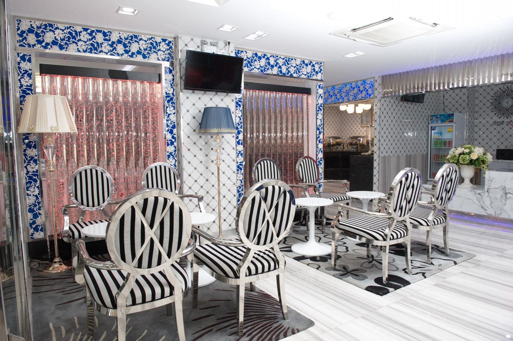 Top High Airport Link Hotel